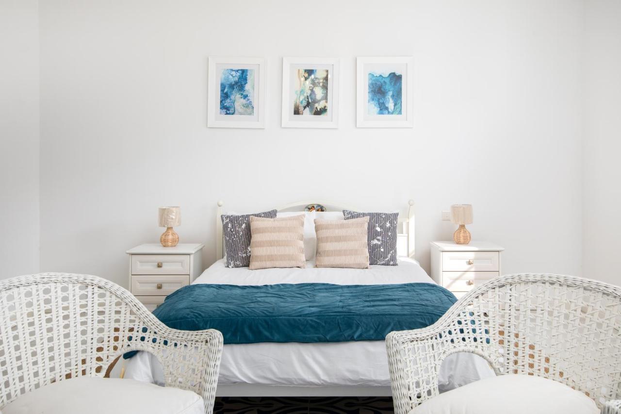 Chic, Stylish Traditional Townhouse With Terrace - Σεντ Πόλς Μπέι Εξωτερικό φωτογραφία